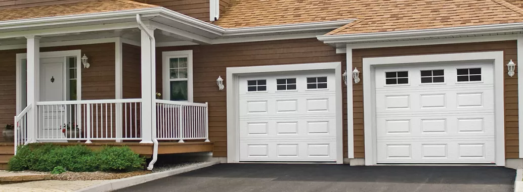 Classic CC, 8’ x 7’, Ice White, 4 lite Orion windows